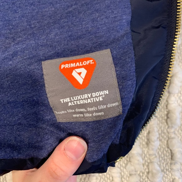 Gap Faux Down Vest - Picture 4 of 7